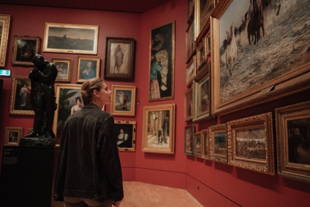 4 Powerful Ways How New Collectors Can Develop Their Taste in Art